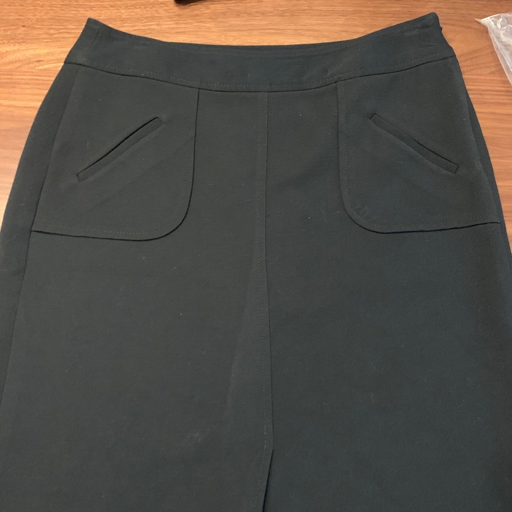 Banana Republic skirt with pockets - sz 2